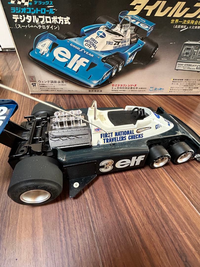 昭和レトロ ラジコンカー タイレルフォード リモコン 箱 説明書付 未動作確認