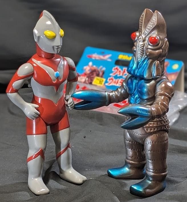 ウルトラマンｂタイプ＆バルタン星人二代目（Ｍ１号）２体セット