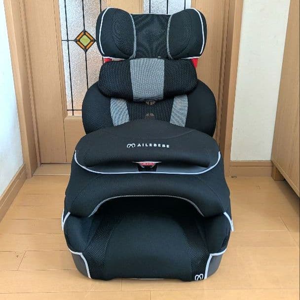 エールベベ サラット3ステップ クワトロEX ジュニアシート ブラック