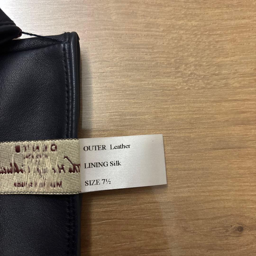 DENTS ネイビー 羊革手袋 シルク裏地　7 1/2 22センチ