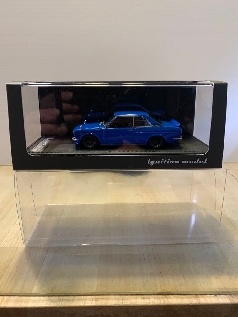 イグニッションモデル　1/43 ブルーバード　クーペ　KP510 ブルー