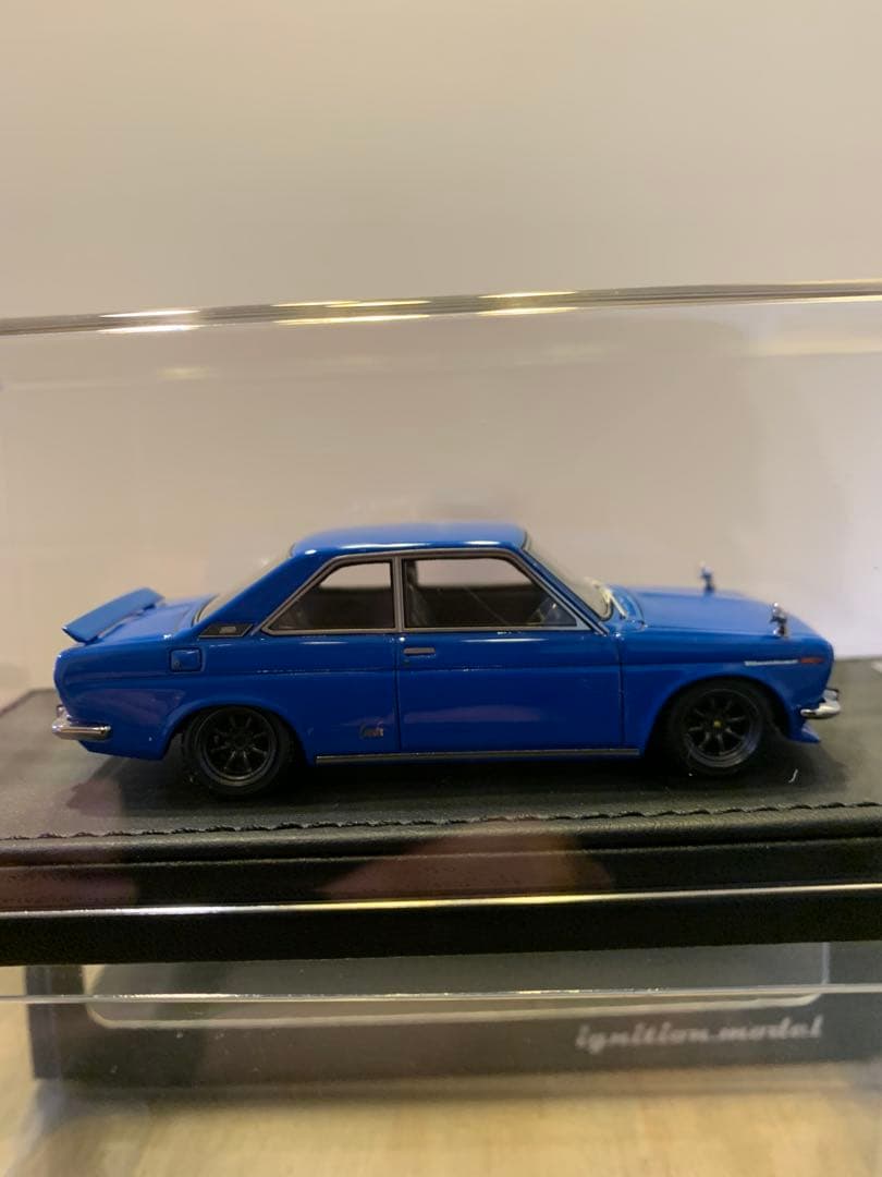 イグニッションモデル　1/43 ブルーバード　クーペ　KP510 ブルー