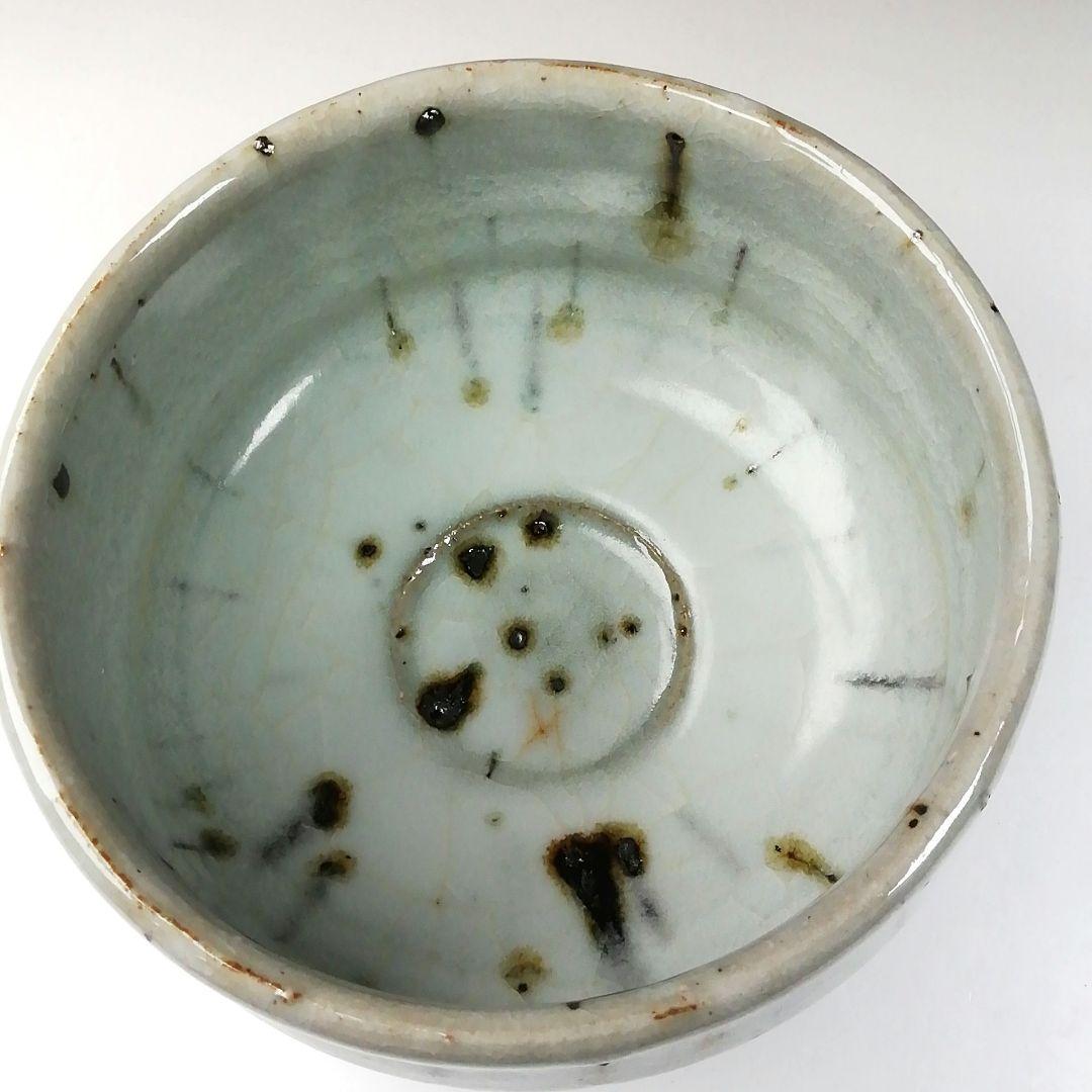 Ｔ２２９　茶碗　『白釉流飛文』『西川實』　共箱　抹茶碗　茶道具