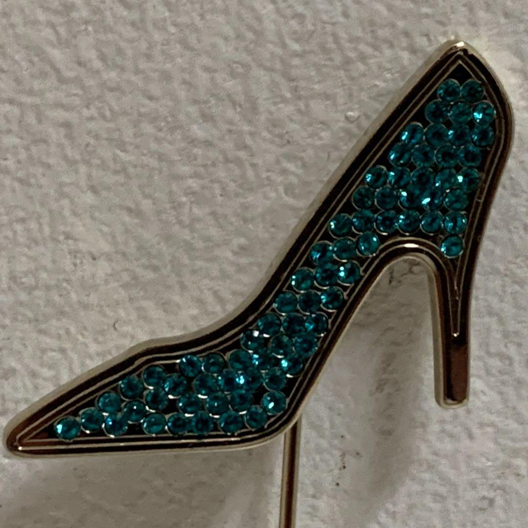 Farragamo VINTAGE ITALY製 パンプスデザイン ピンブローチ