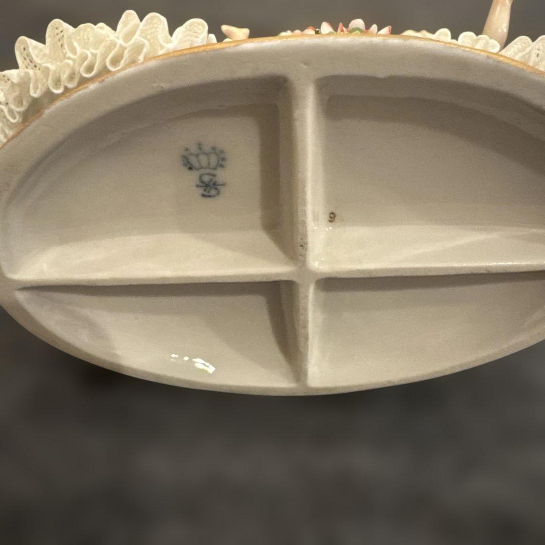 超希少ドイツマイセンドレスデン　ジッツェンドルフお花畑で遊ぶ少女