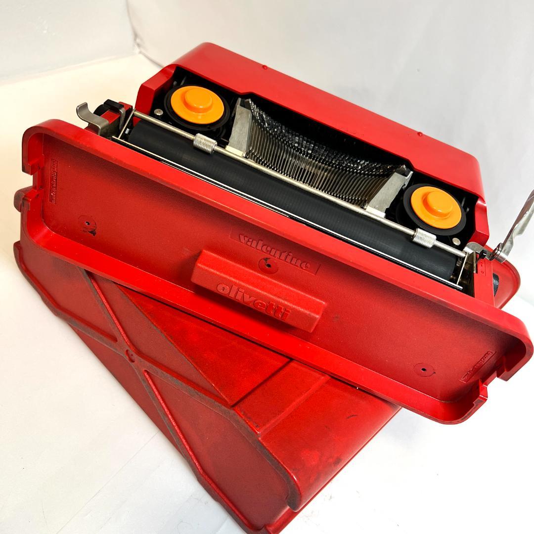 タイプライター オリベッティ バレンタイン、ヴィンテージ、動作良好、スペイン製