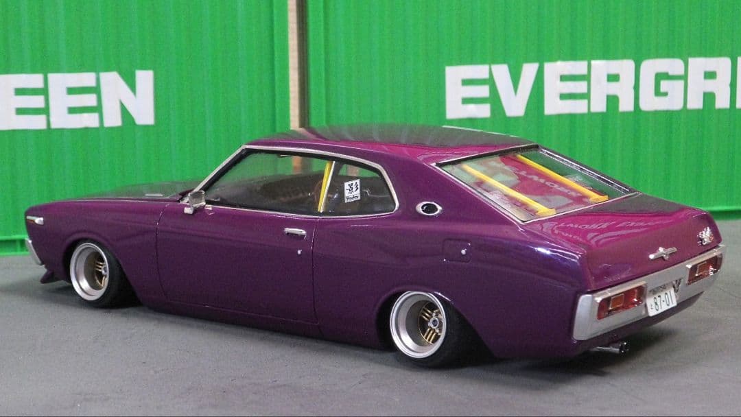 1/24 ブタケツ　ローレル　SGX 完成品　シャドー　シャコタン　C130