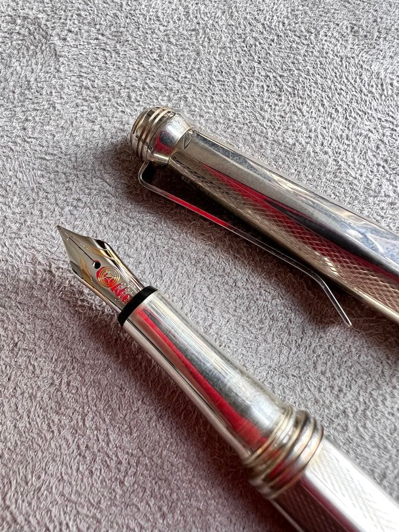 CLEOS万年筆シルバー