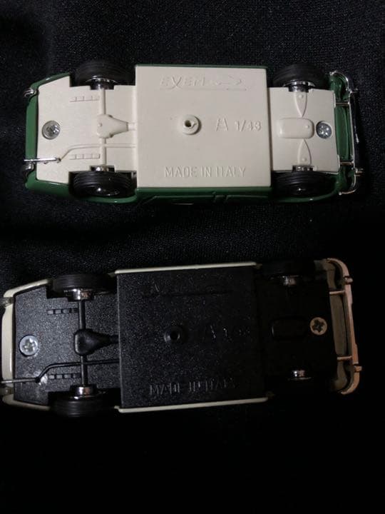 【美品】オースチンヒーレー　ミニカー4台セット