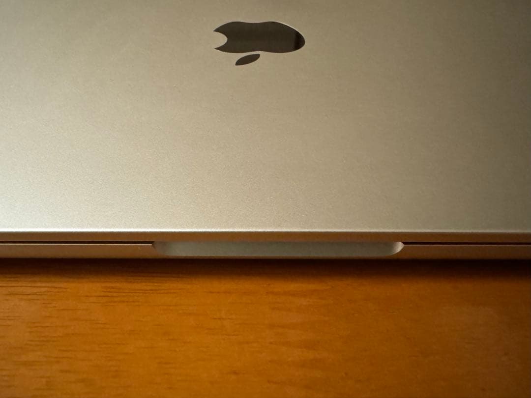 MacBook本体 Macbook Air M2 2022 8GB / 512GB