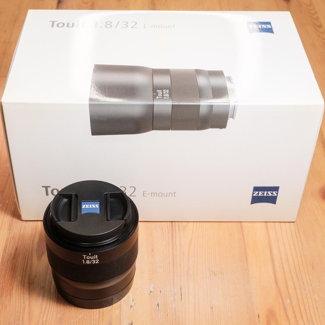 【美品】ZEISS (ツァイス) Touit 1.8/32 Eマウント