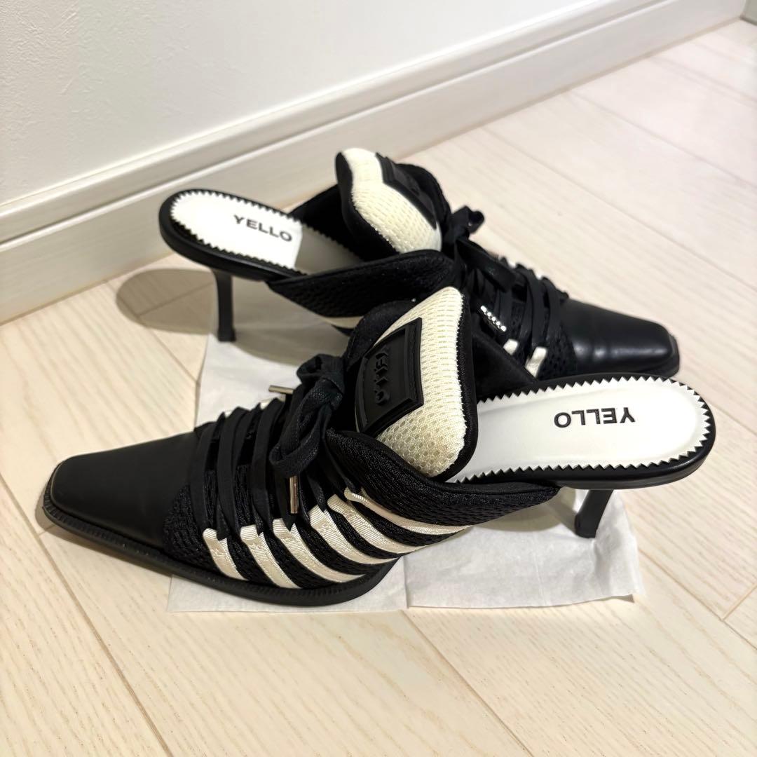 靴 YELLO MONOCHROME SNEAKER MULES