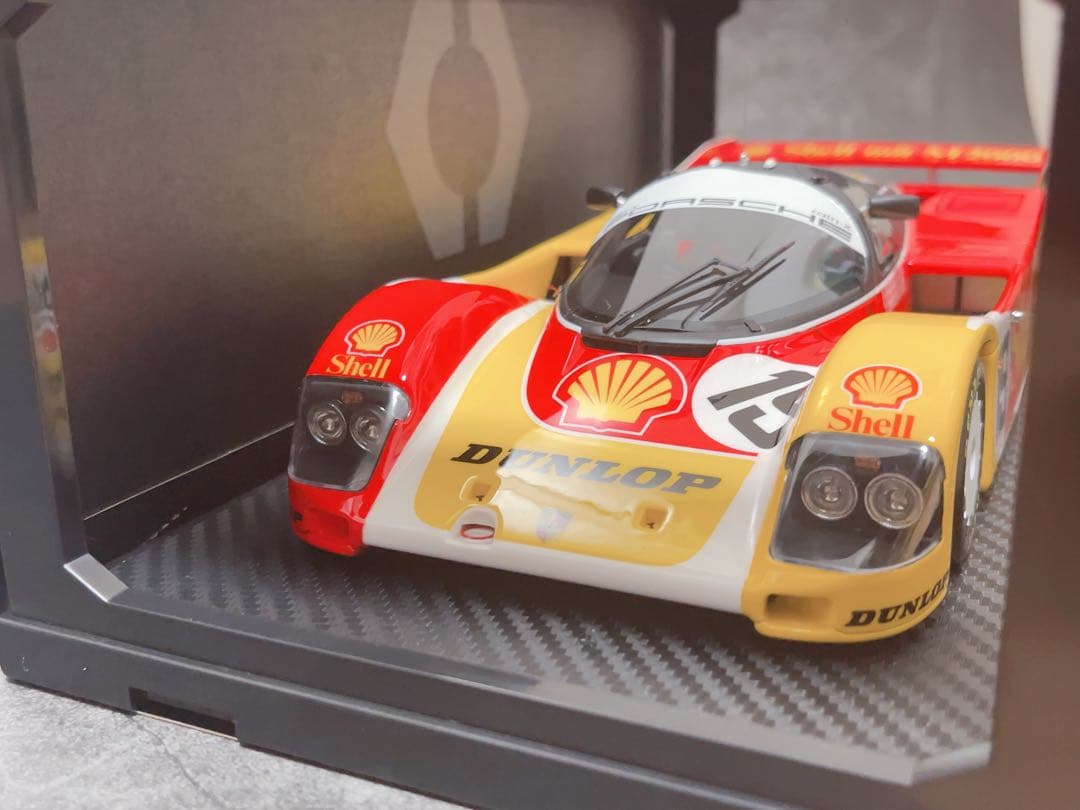 1/18 HPI ポルシェ 962C ル・マン 1988 #19 ミニカー