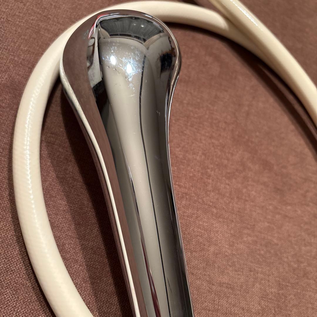 Reta シャワーヘッド クリーム色ホース付き