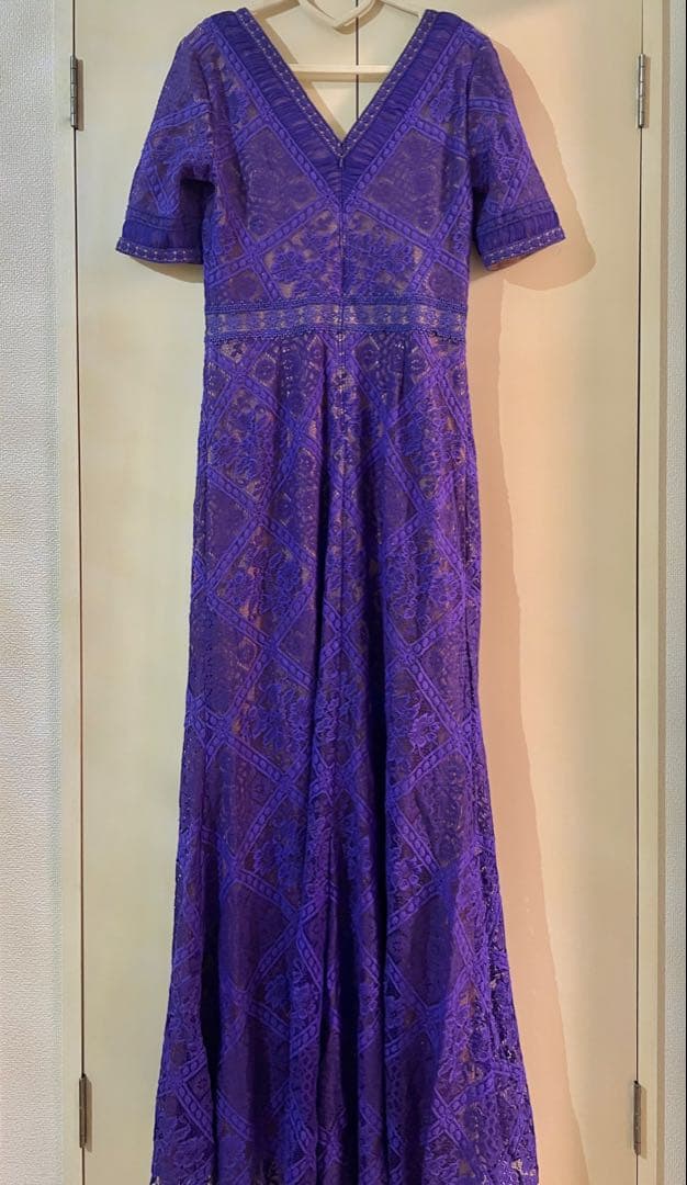 ※てんとう虫【TADASHI SHOJI】紫　レース　ロングドレス