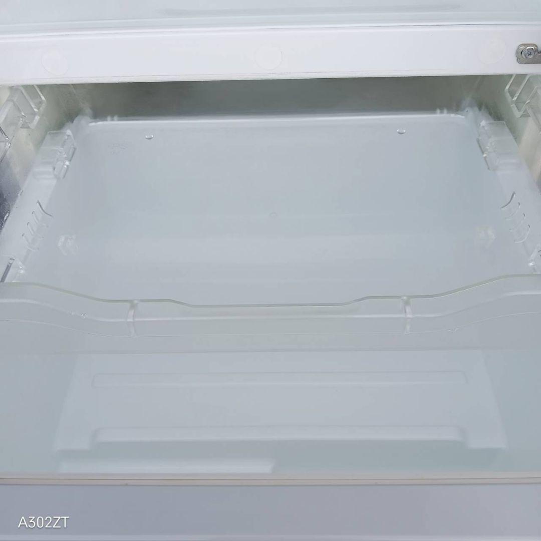 送料設置無料　東芝　自動製氷機能付き大型冷蔵庫　426L