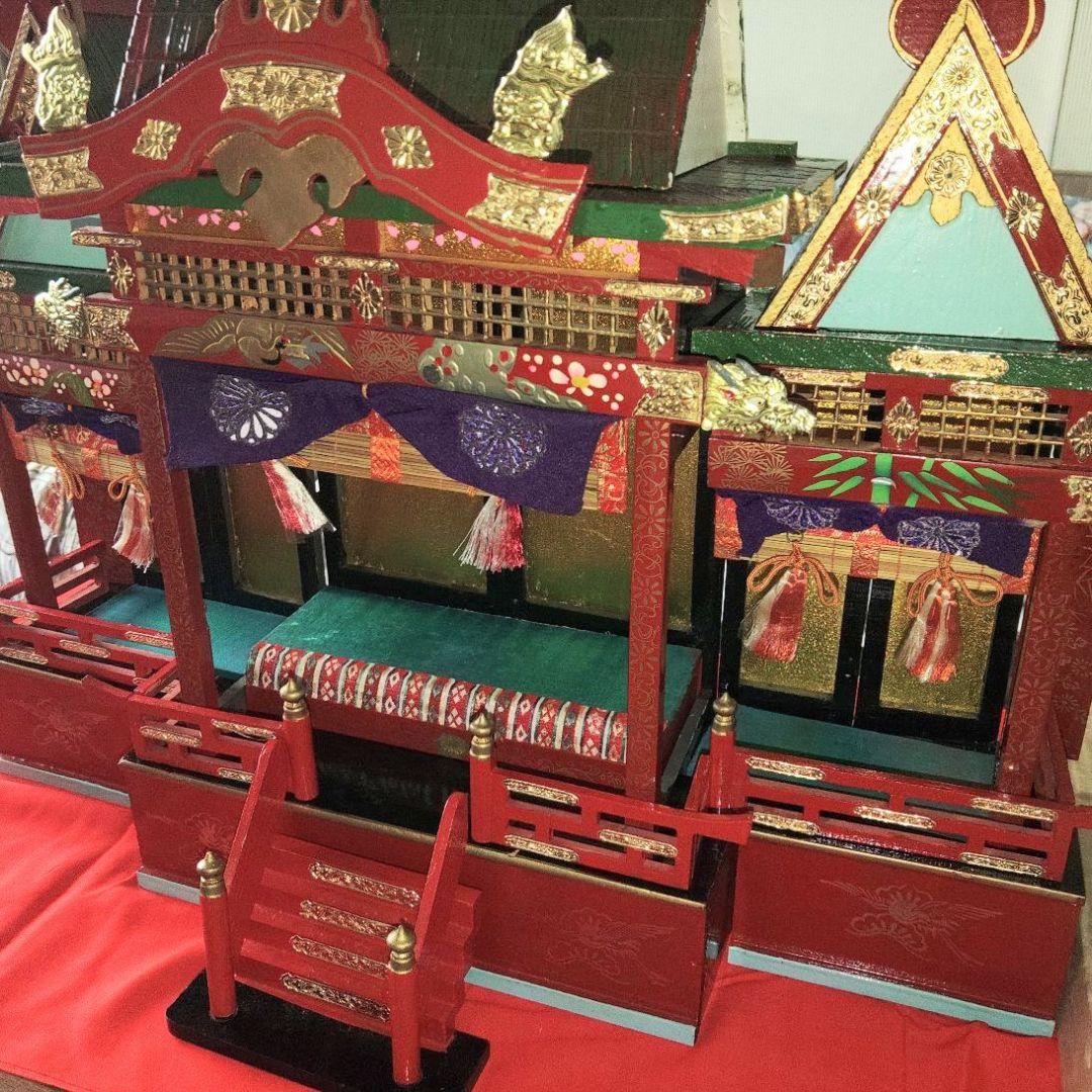 御殿飾り豊寿殿と雛人形、小物のセット