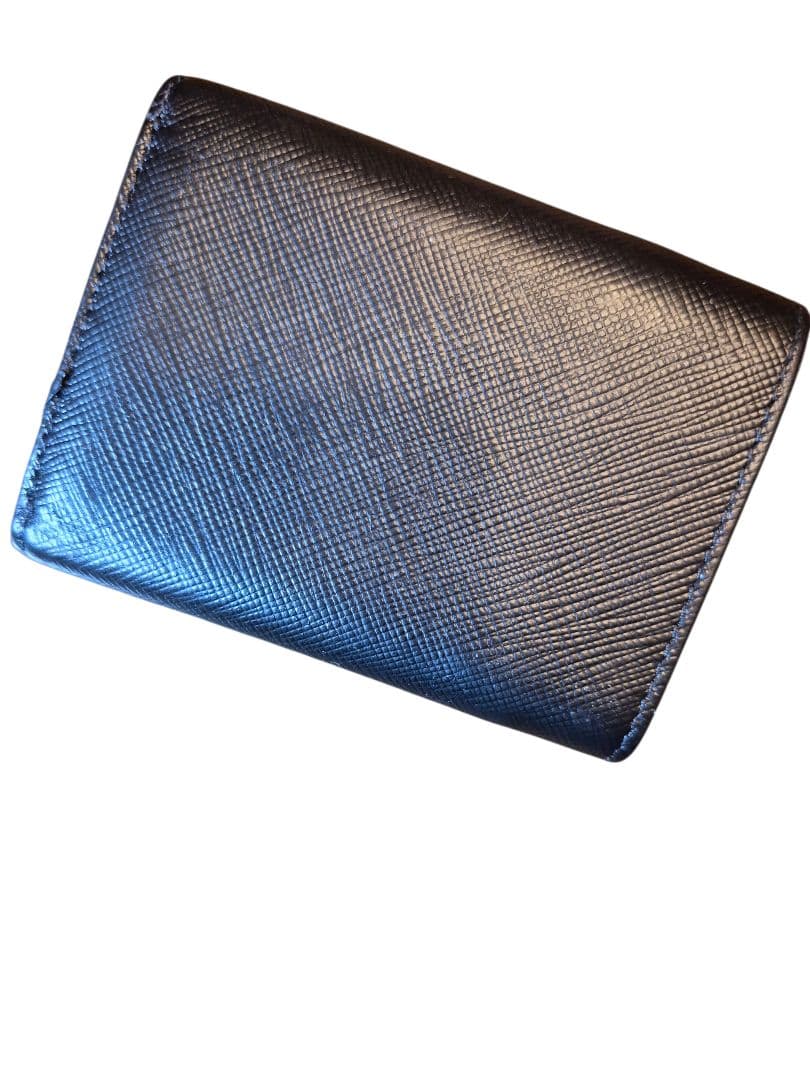 ＰＲＡＤＡ　プラダ　サフィアーノ　三つ折り財布　ミニレターリボン