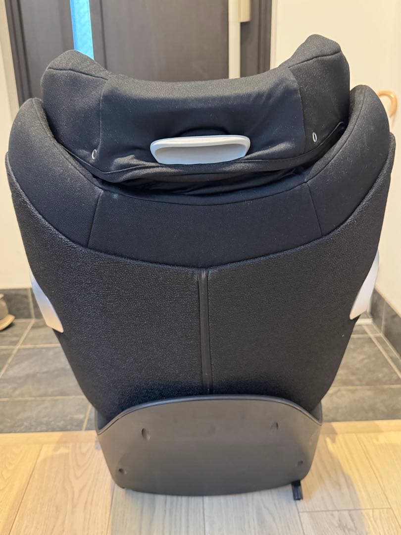 a*a様 【再再値下げ】Cybex SIRONA i-SIZE