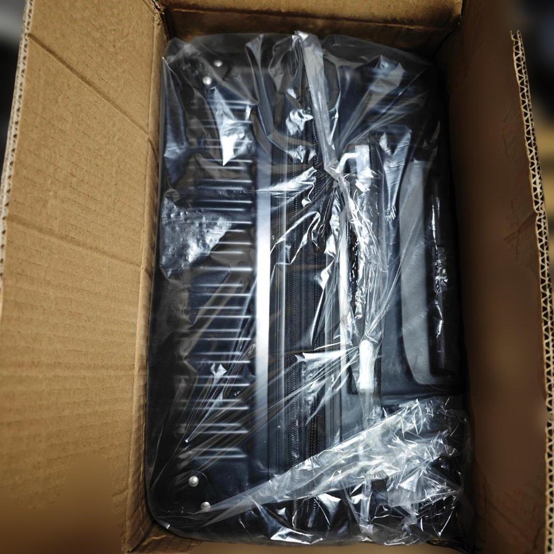 新品 スーツケース 2点セットブラック 拡張機能付き TSAロック搭載