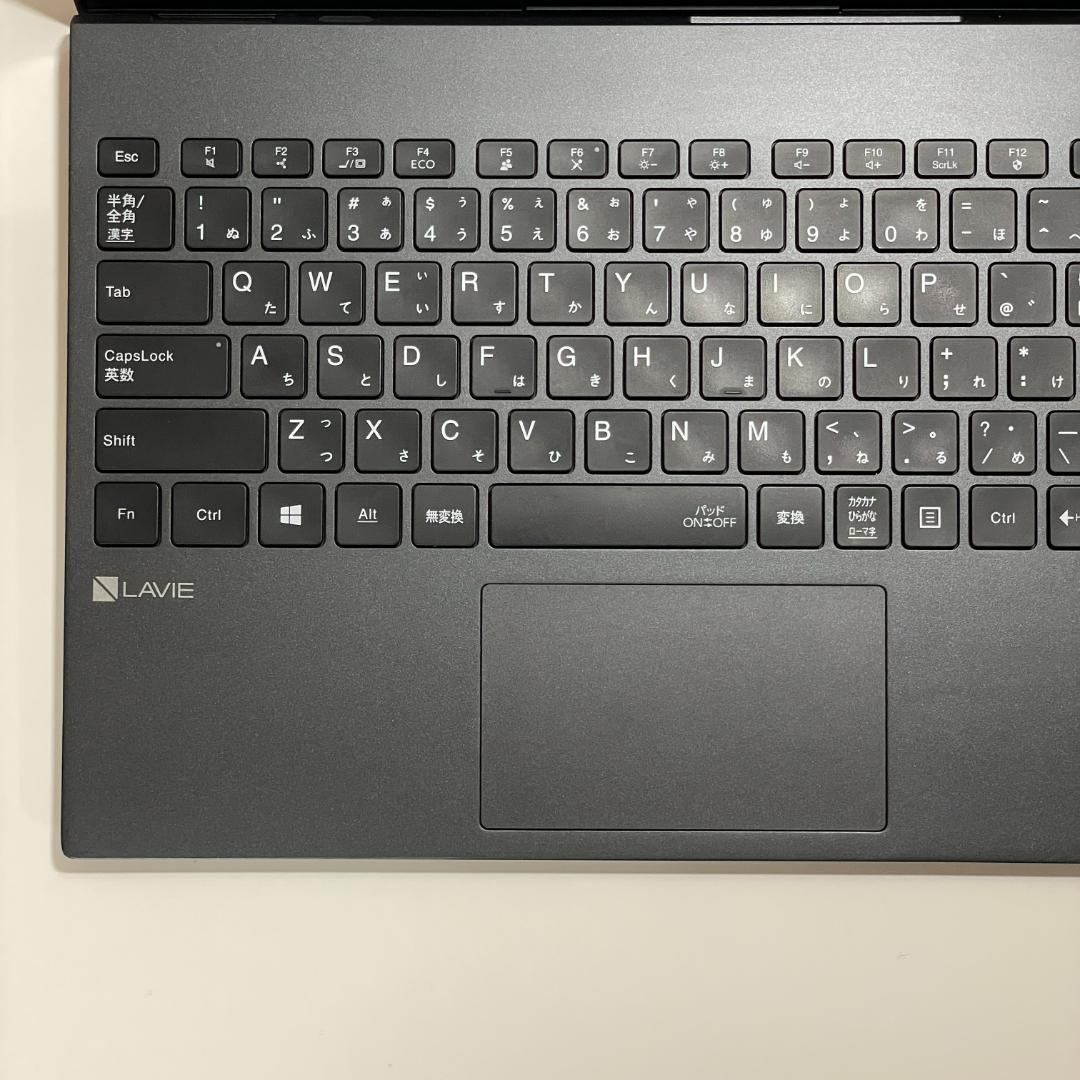第10世代 i7 NEC LAVIE Direct 軽量薄型 SSD ノートPC