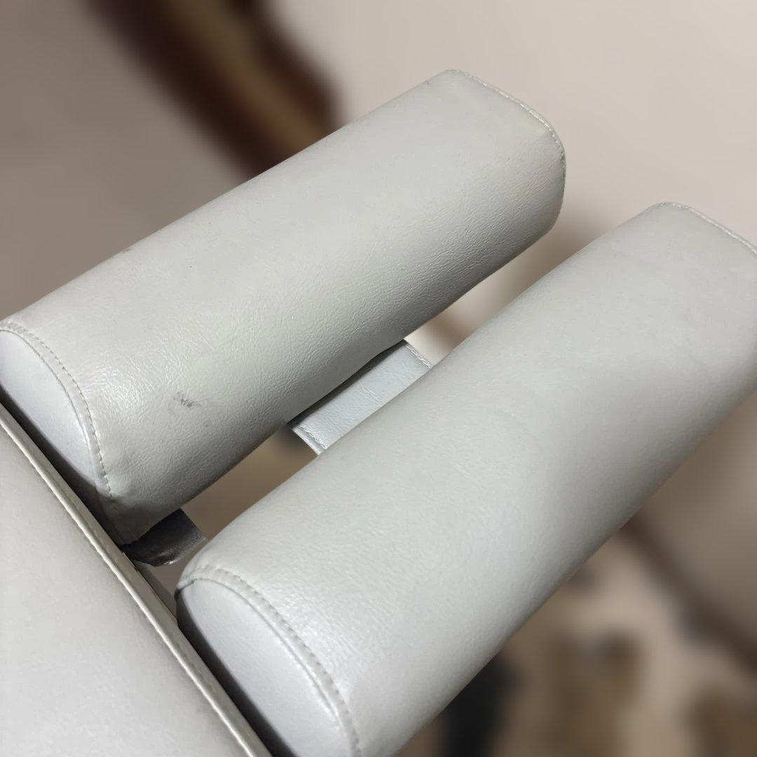 チ*ィ様 整体用ベッド