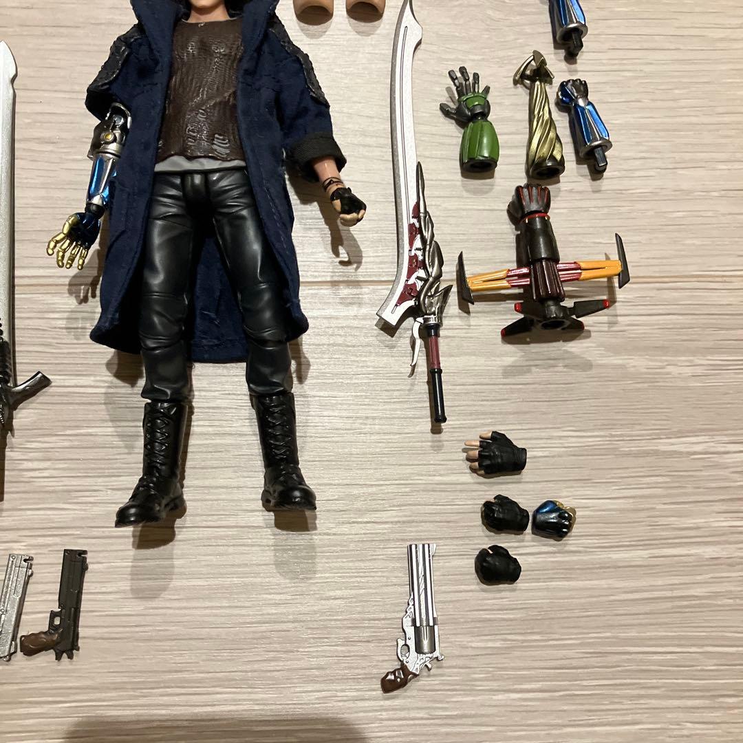 千値練 Devil May Cry 　ネロ　ダンテ　デビルメイクライ　フィギュア