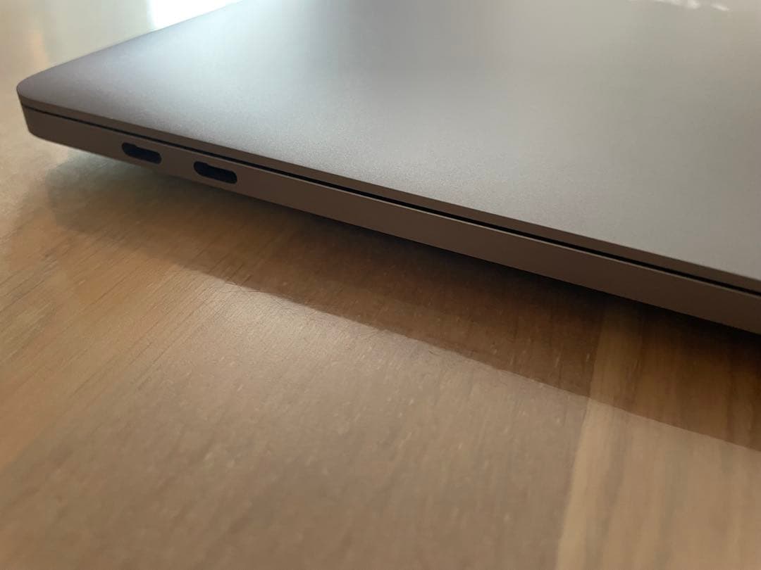 Apple MacBook Pro13inch,M1,2020 スペースグレイ