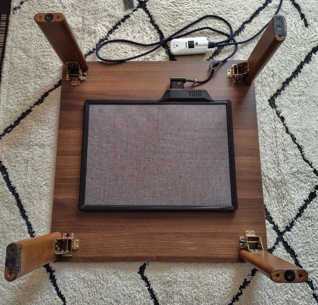 こたつ正方形テーブル（フラットヒーター）こたつ布団付き