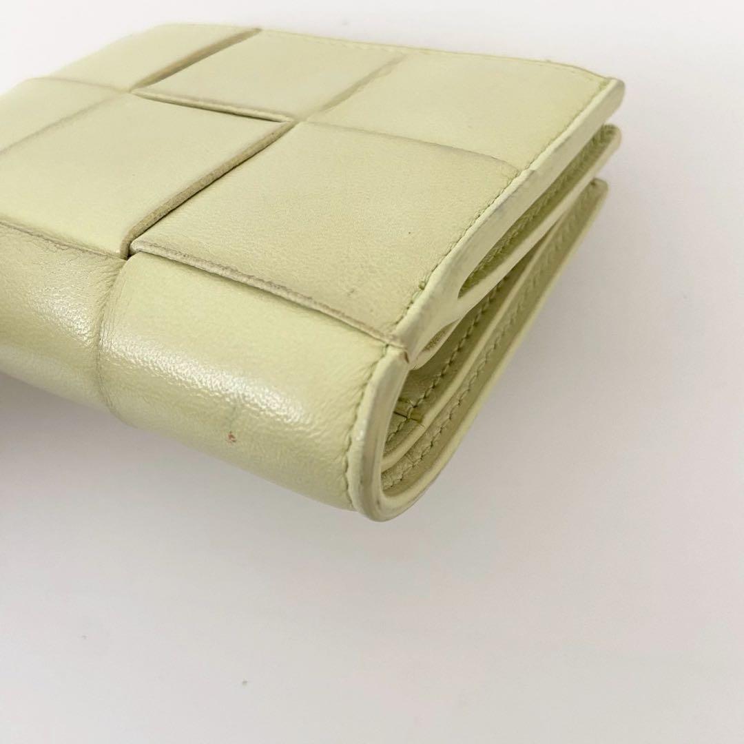 現行　ボッテガヴェネタ カセット スモール 二つ折りウォレット　トラバーチン