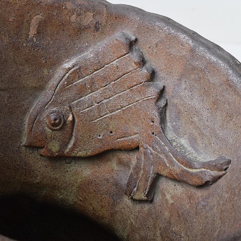 壺屋焼　爍山銘　内魚刻　双耳壷　花瓶　時代箱　M　R9056H