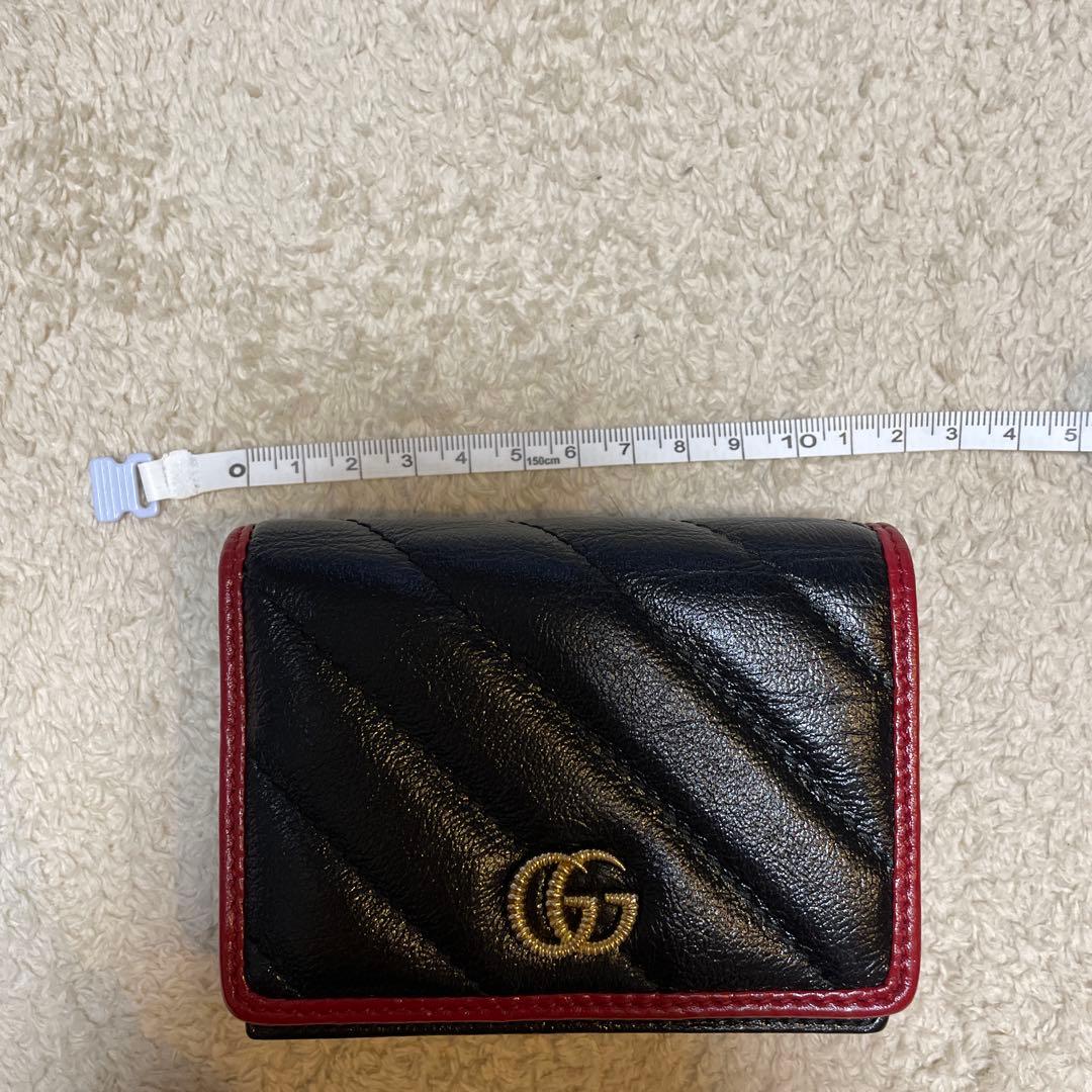 GUCCI GGマーモント 三つ折り財布 黒×赤 レディース