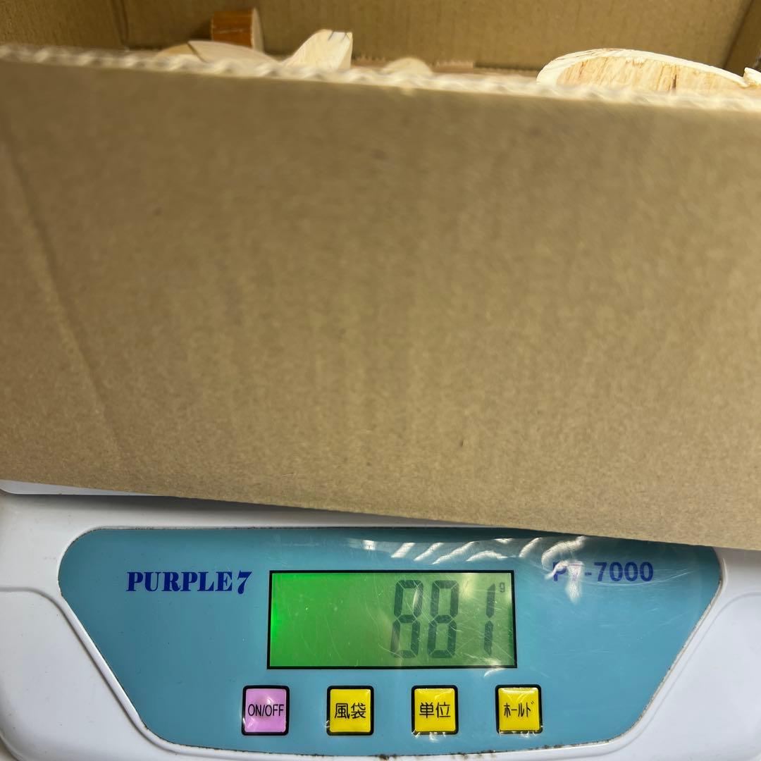 極上　サイコロ素材等　使えそうなもの色々　881gタサオ　東さ8-0126☆2F