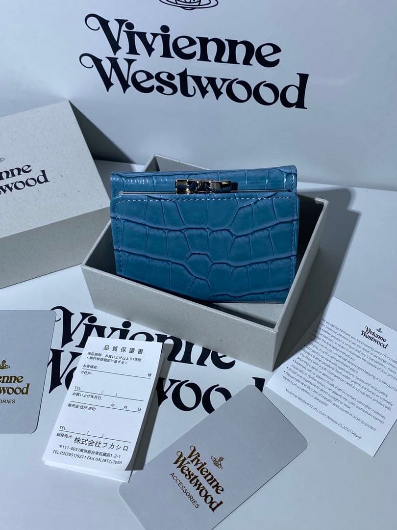 Vivienne Westwood 水色 三つ折り財布