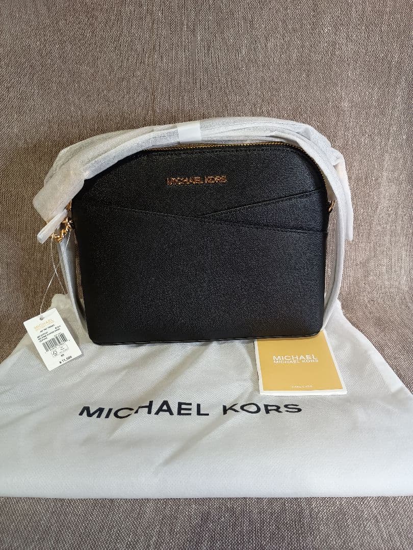 【4日間特別値下げ】マイケルコース ショルダーバッグ(新品)