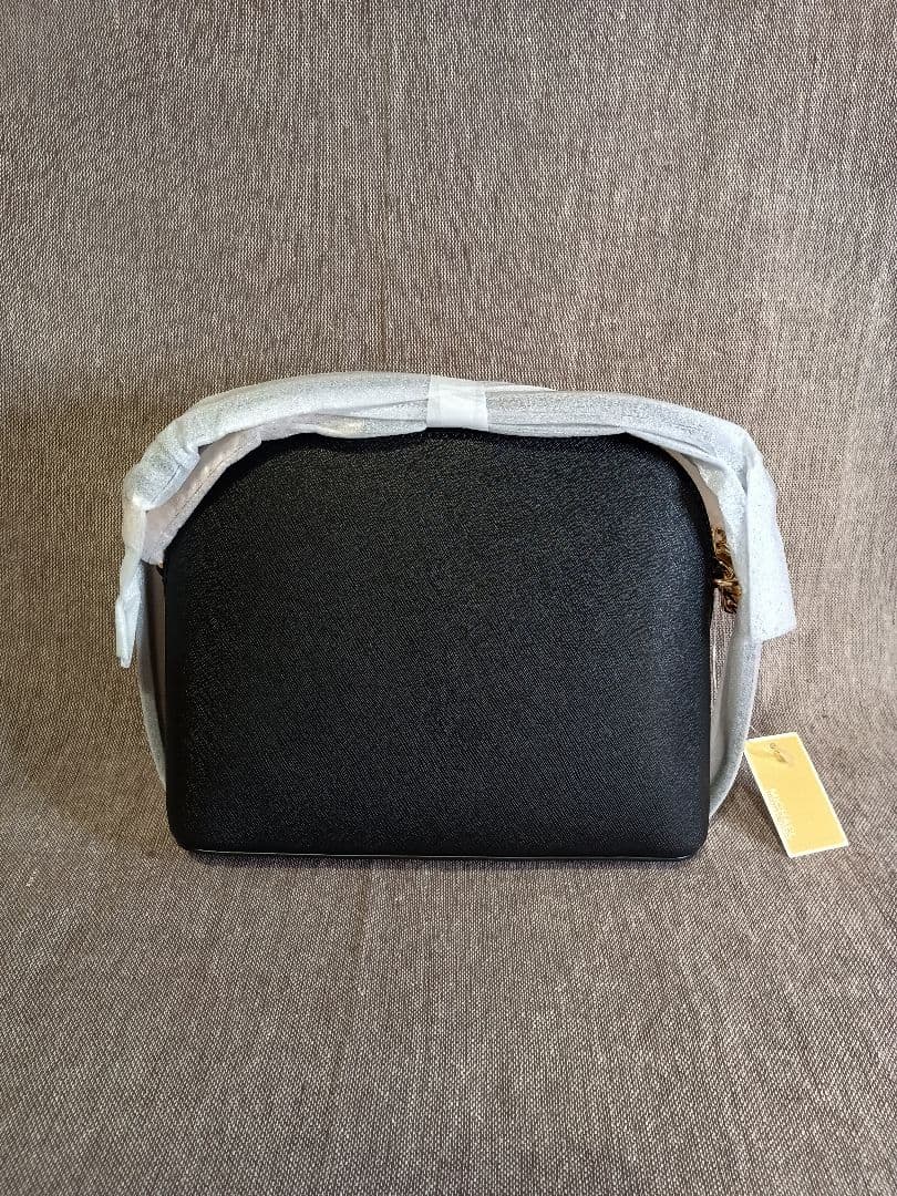 【4日間特別値下げ】マイケルコース ショルダーバッグ(新品)