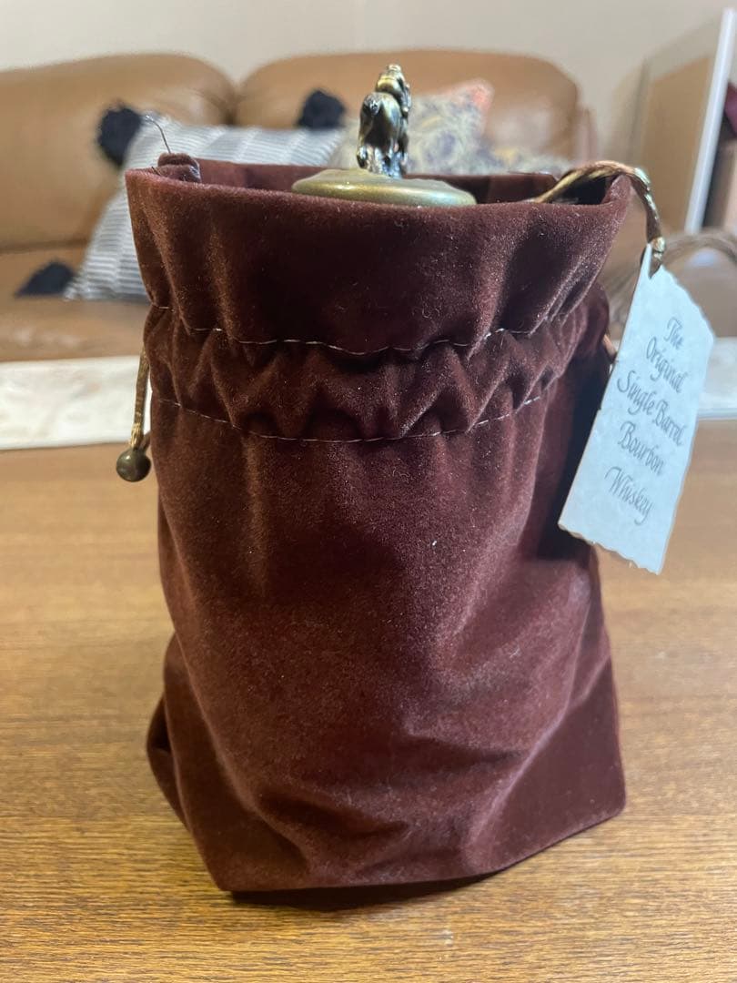 Blanton's Bourbon Whiskey ボトルナンバー5-29-90