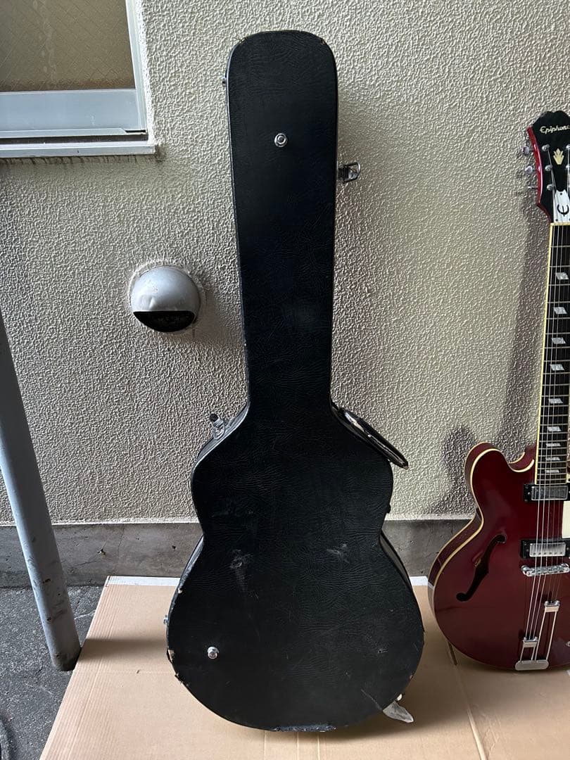 Epiphone Riviera セミアコースティックエレキギター　ハードケース