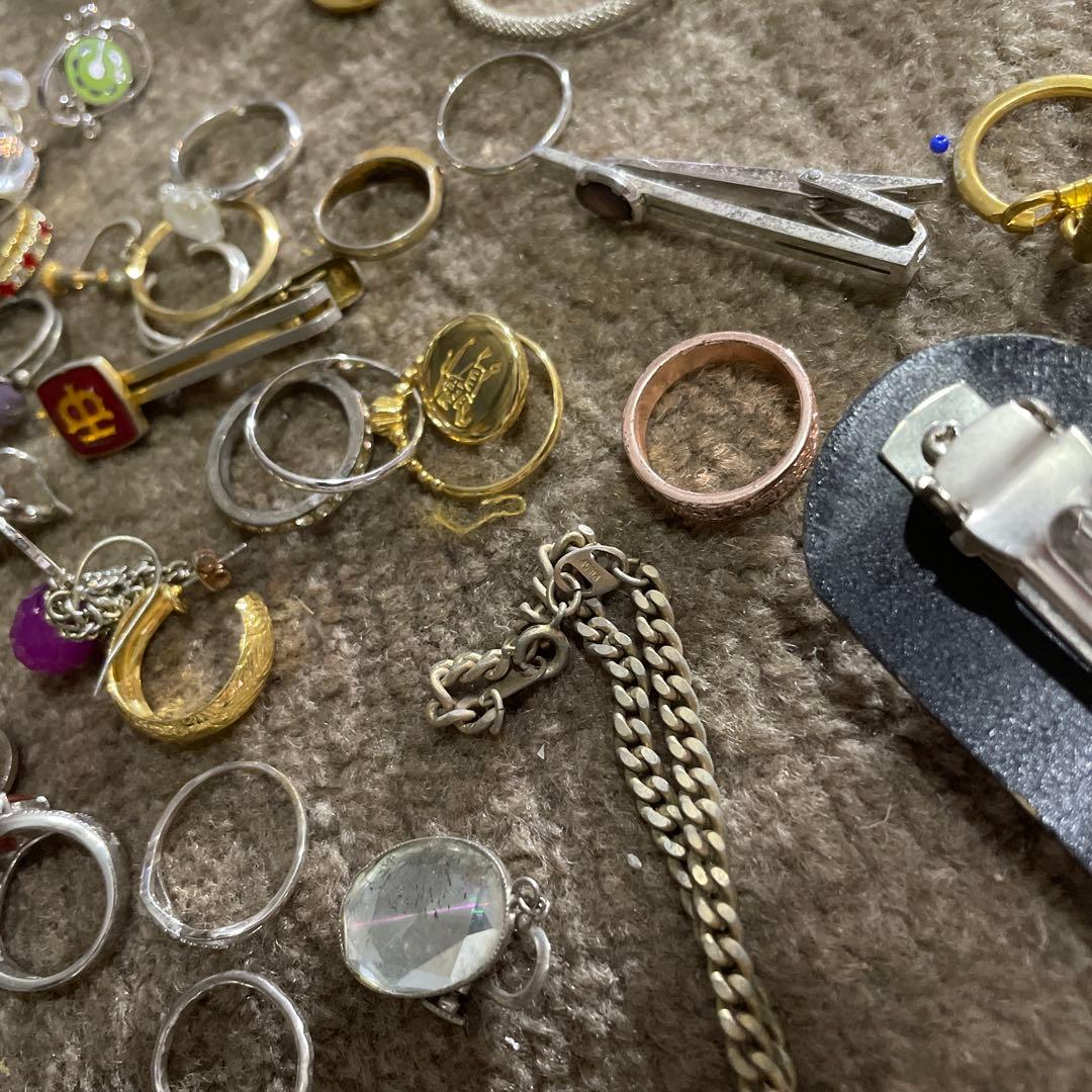 た*し様 古いアクセサリー まとめて 2.68kg イミテーション 指輪 ネック