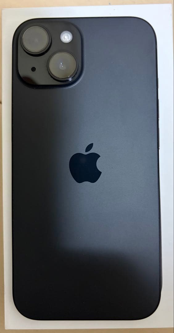 iPhone15 256GB ブラック SIMフリー 美品 完品バッテリー92%