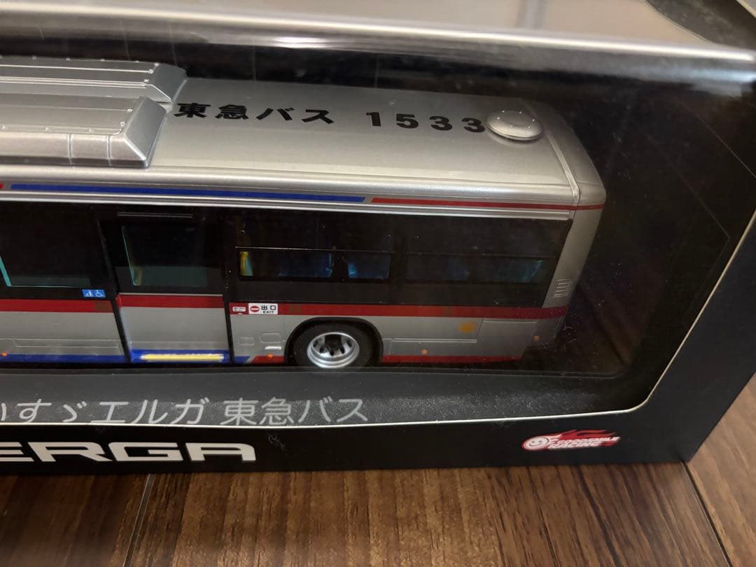 グッドスマイルレーシング　ISUZU ERGA 1/43 東急バス