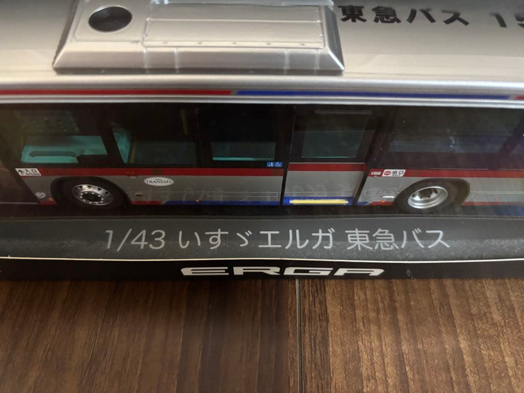 グッドスマイルレーシング　ISUZU ERGA 1/43 東急バス