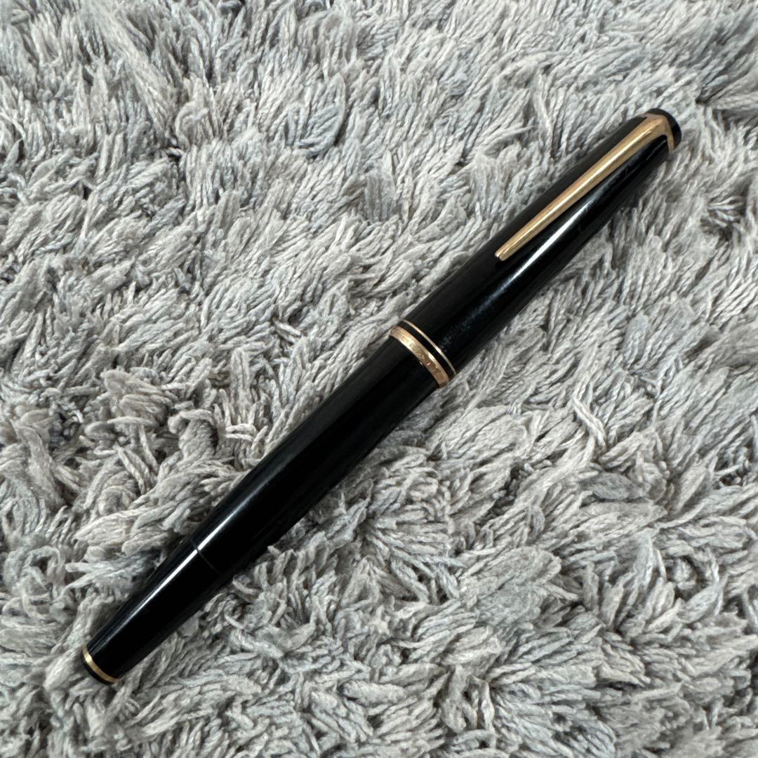 MONT BLANC モンブラン 万年筆 NO22 ブラック ×ゴールド
