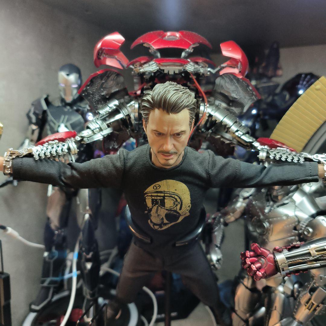 ホットトイズ 1/6 アイアンマン マーク7 スーツアップ版 MMS718