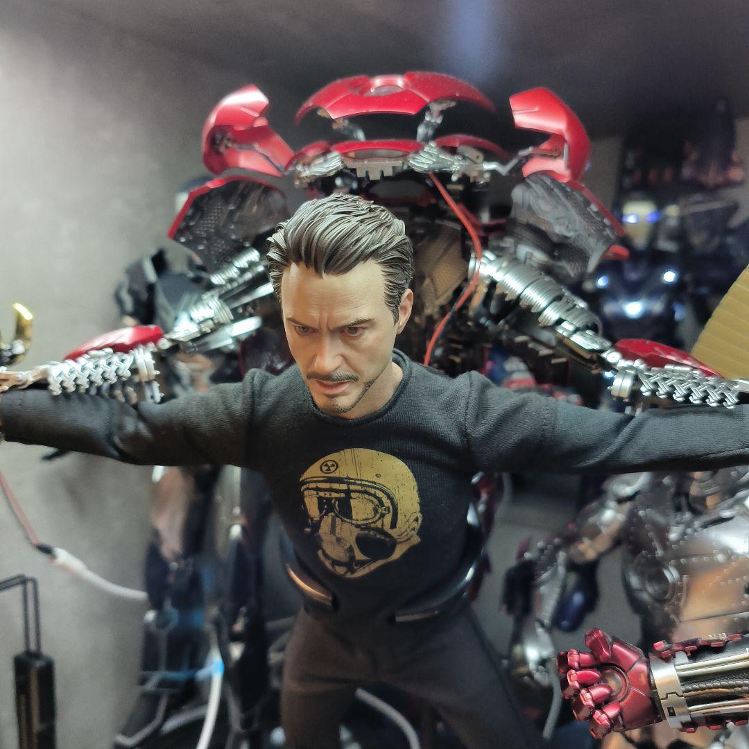 ホットトイズ 1/6 アイアンマン マーク7 スーツアップ版 MMS718