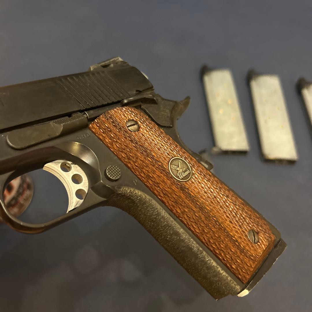 東京マルイ コルト ガバメント　スプリングフィールドカスタム　ガスブローバック