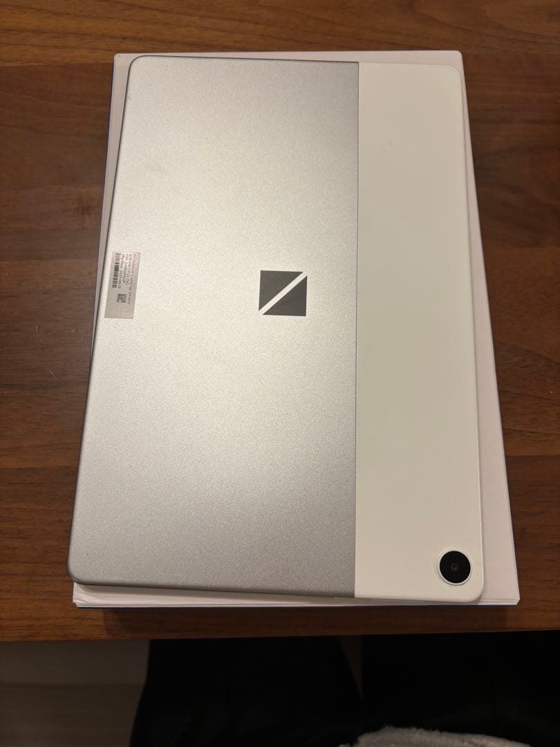 lavie tab pc-t1055eas プラチナグレー