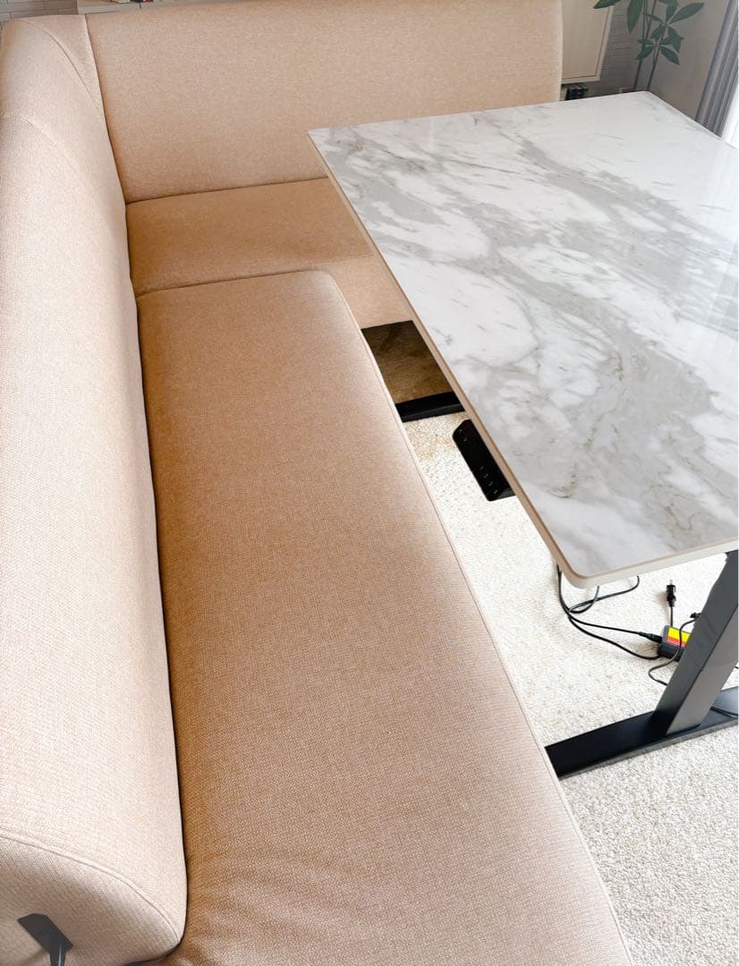 ニトリ 昇降式 ダイニングテーブル セラミック ホワイト