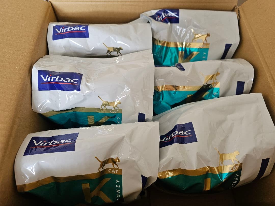 ※あお※【新品】Virbac ビルバック 猫用 腎臓＆リン【1kg×3袋】