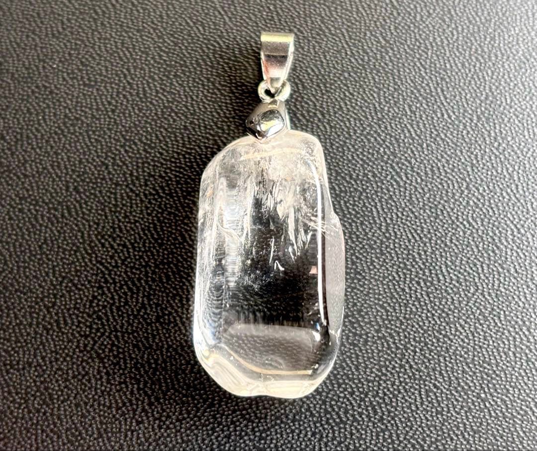 限定特価　究極品質　タンザニアマスタークリスタル　モンドクオーツのジェネシスPT